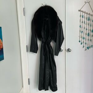Vericci, floor length black leather coat with fur neck perfect condition